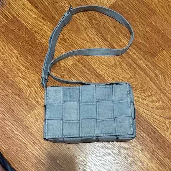 Bottega like denim cassette bag - Picture 1 of 4